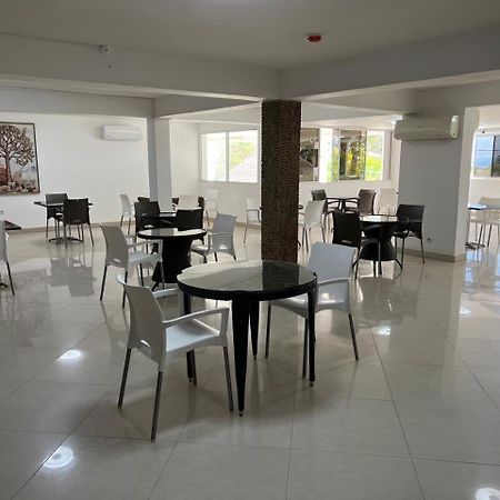 Hotel Wimbi Sun Pemba Buitenkant foto