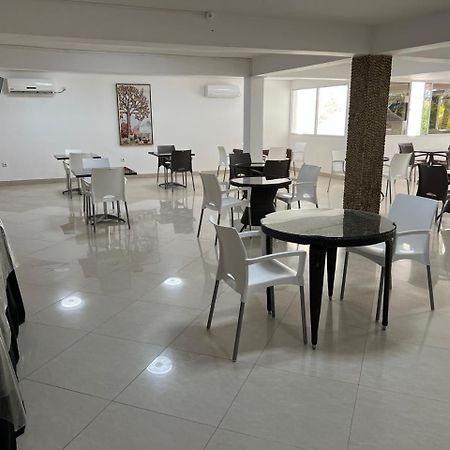 Hotel Wimbi Sun Pemba Buitenkant foto